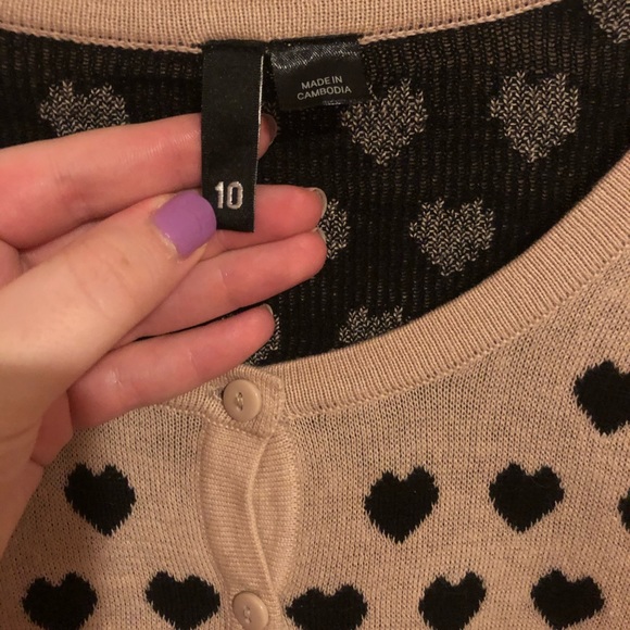 H & M Heart Cardigan Size 10 🖤 - Picture 2 of 4